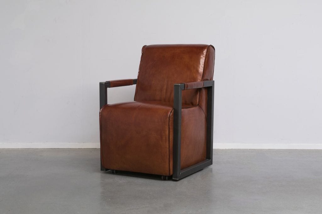 Industrieller Esszimmerstuhl Mountain | mit Armlehne | industriell eckig – Bild 8